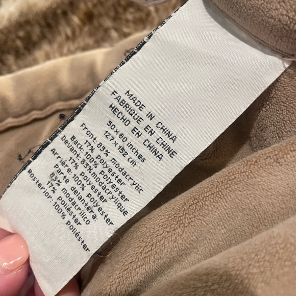 Pottery Barn throw - Picture 2 of 4